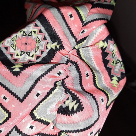 Patterned Jumpsuit - Picture 5 of 8